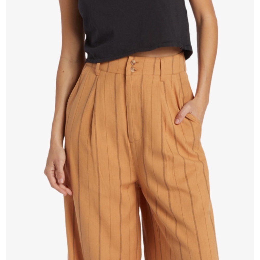 NWT Billabong
Tailor Made High Rise Wide Leg Trousers - Picture 4 of 14